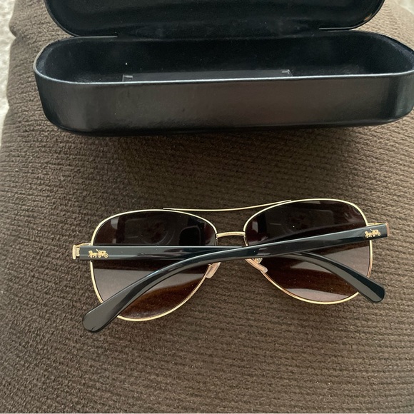 NWOT Coach Aviator Sunglasses - Picture 5 of 6